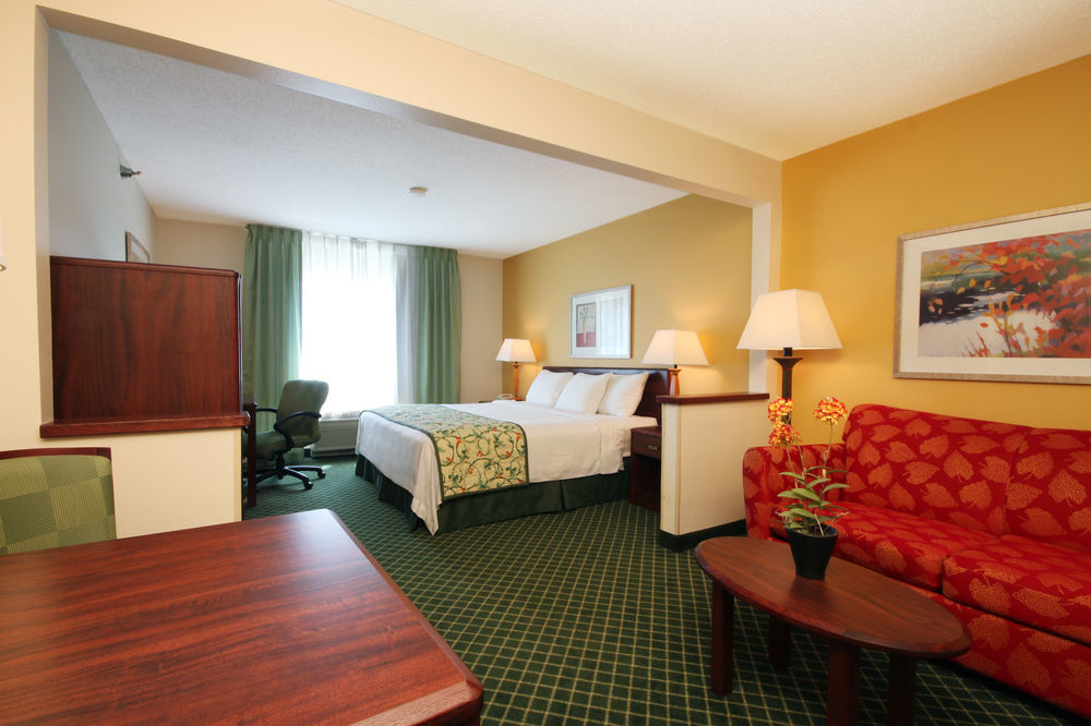 Wingate By Wyndham Uniontown Hotel Exterior foto