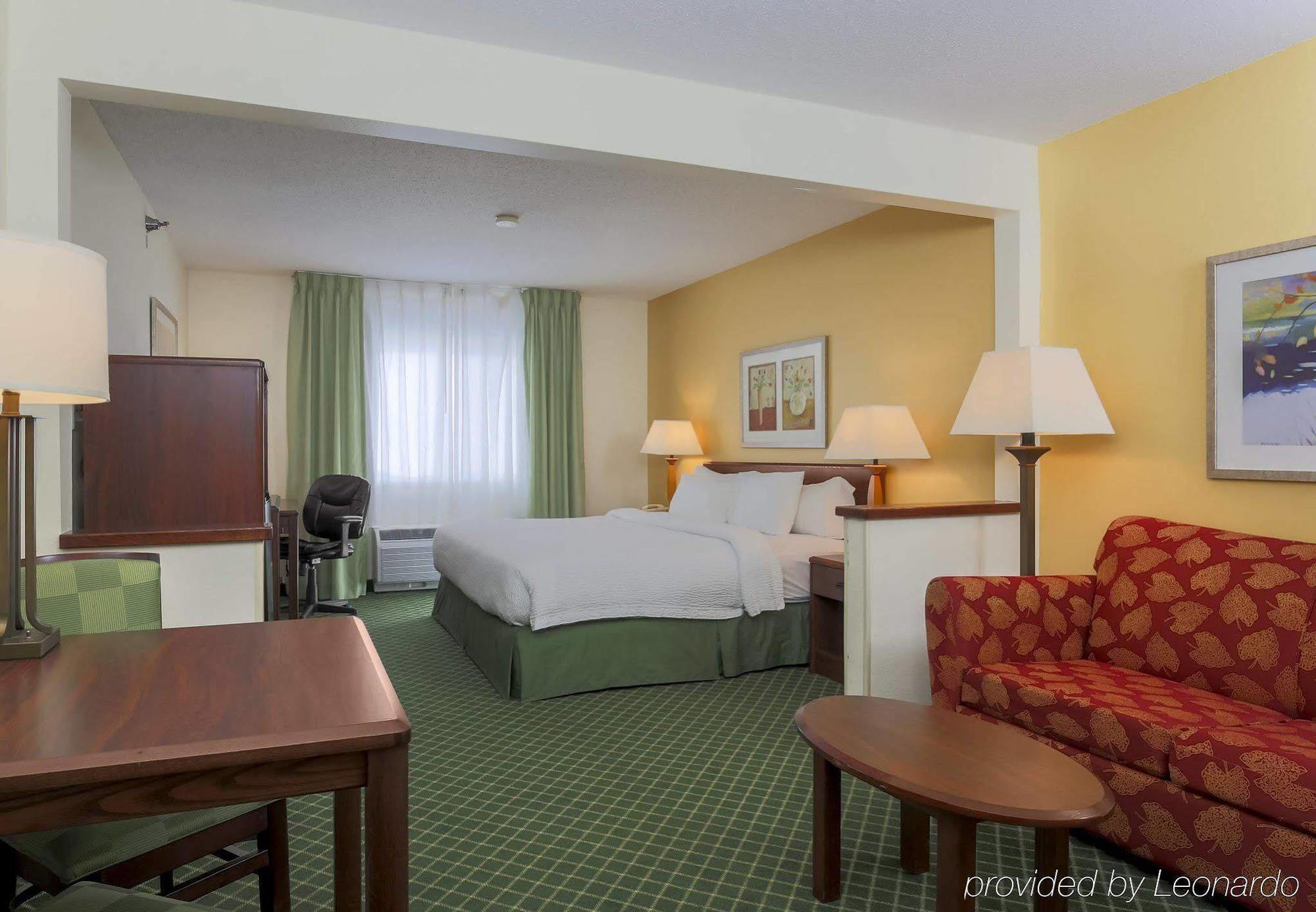 Wingate By Wyndham Uniontown Hotel Exterior foto
